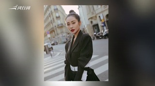 恋上大叔？李纯被曝与神秘男子深夜聚会相伴离开